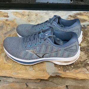 Women’s Muzino Running Shoes